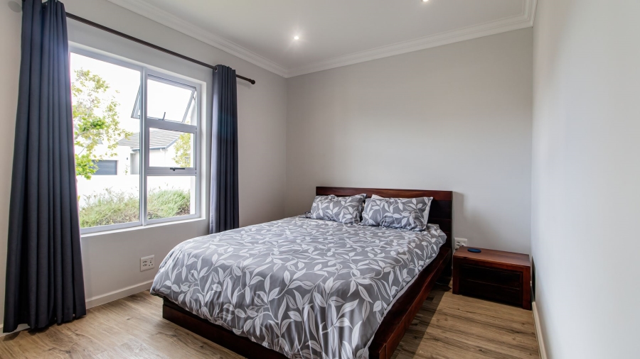 To Let 4 Bedroom Property for Rent in Sitari Country Estate Western Cape